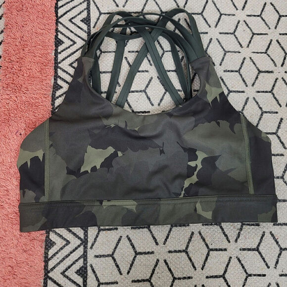 Lululemon All Sport Bra in Palm Party Gator Green Camo, sz 6 - Picture 1 of 8
